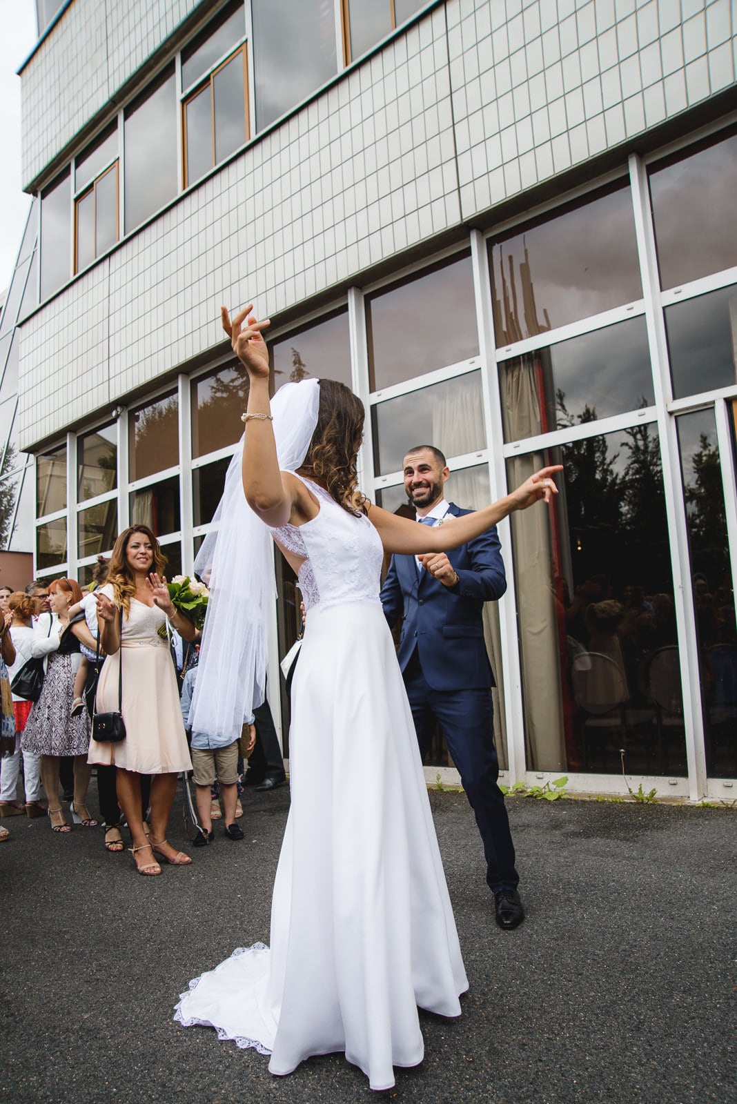 Photographe de mariage mixte oriental Domaine de Ferrière